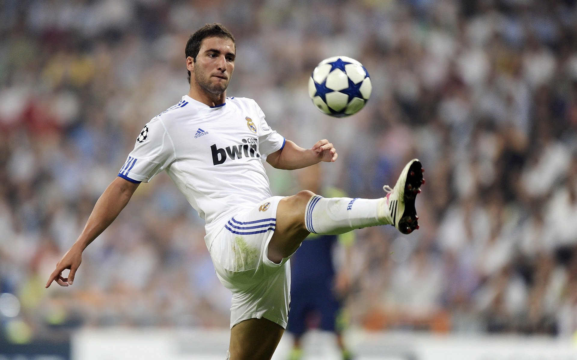 世界足球助攻王，足球助攻王是什么奖